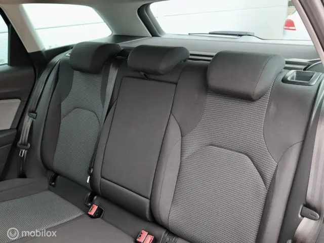 SEAT Leon ST 1.0 clima cruise CarPlay 2018 Benzine 15