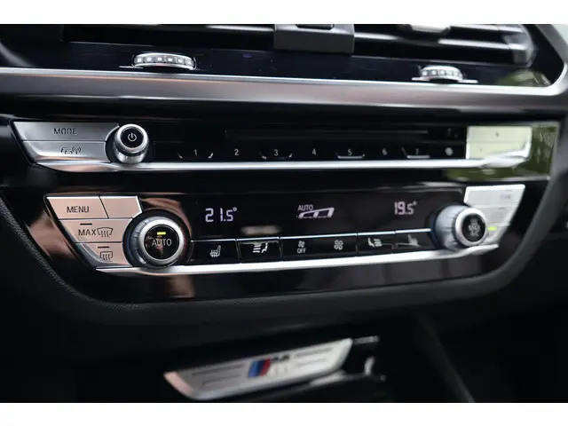 BMW X3 M40i xDrive High Executive 2018 Benzine 36