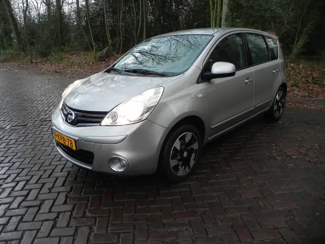 Nissan Note 1.4 Connect Edition 2012 Benzine 2