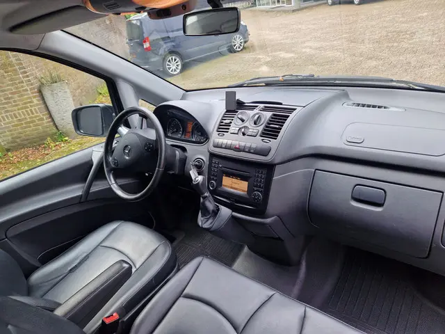 Mercedes-Benz Vito 113 CDI 343 DC Standaard 2013 Diesel 11