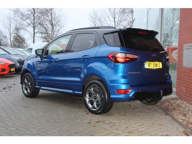 Ford EcoSport 3