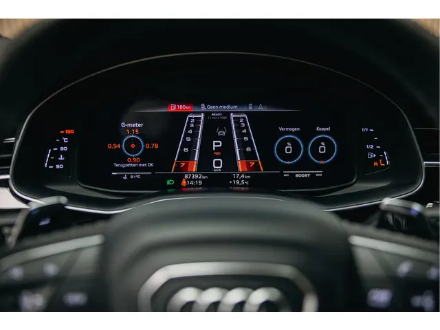 Audi RSQ8 4.0 TFSI quattro 2021 Hybride Benzine 36