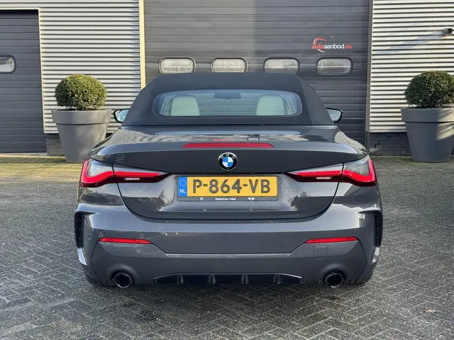 BMW 4 Serie Cabrio 420d High Executive 2022 Diesel 8