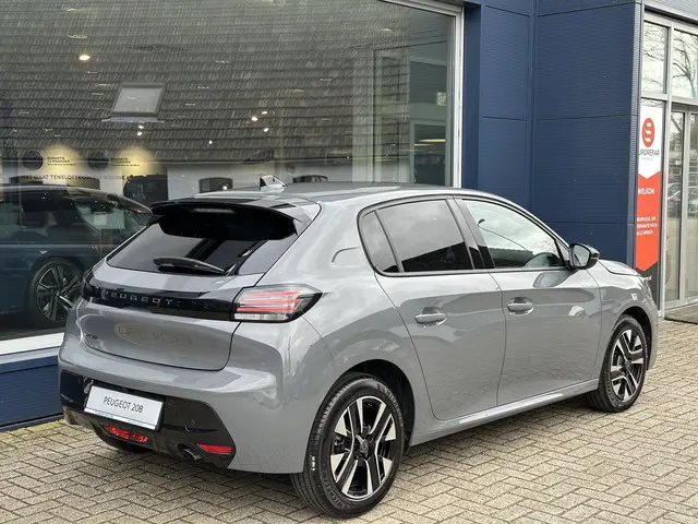 Peugeot 208 1.2 Turbo 100 PK Allure 2025 Benzine 6