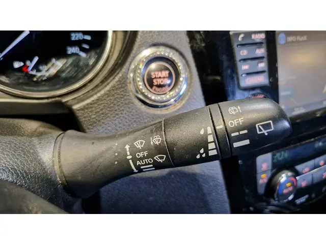 Nissan X-Trail 1.6 DIG-T N-Connecta 2017 Benzine 17