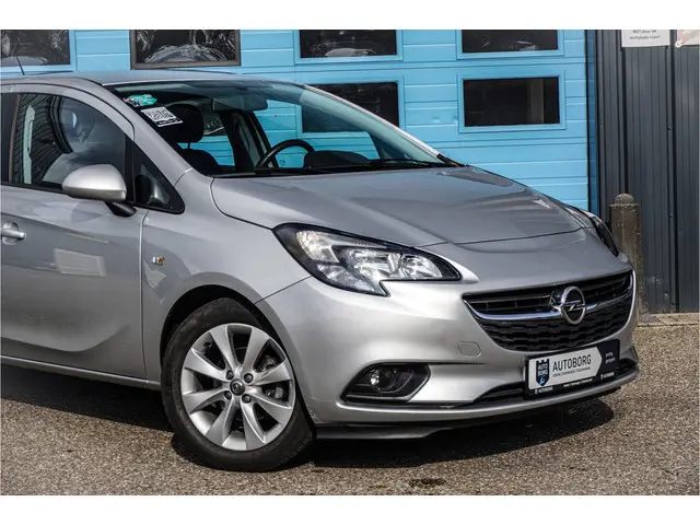 Opel Corsa 1.4 Edition 2017 Benzine 24