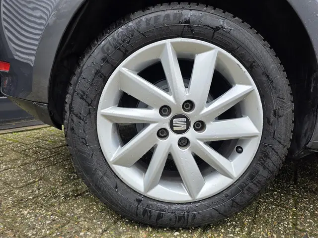 SEAT Ibiza 1.0 MPI Reference 2017 Benzine 19