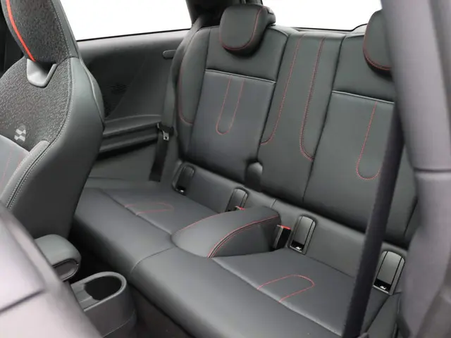 MINI 3-Deurs Cooper S 2024 Benzine 10