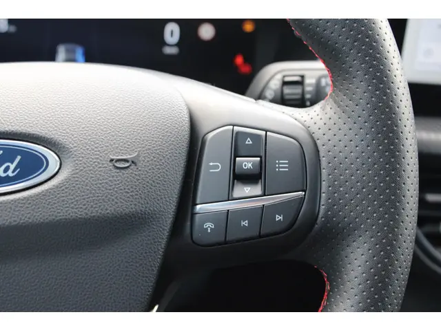 Ford Kuga 2.5 FHEV ST-Line X 2024 Hybride Benzine 37