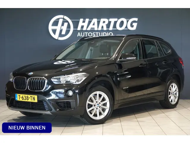 BMW X1 sDrive18i High Executive 2018 Benzine