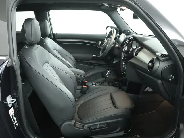 MINI Electric Mini MINI Yours 33 kWh 2023 Elektrisch 18