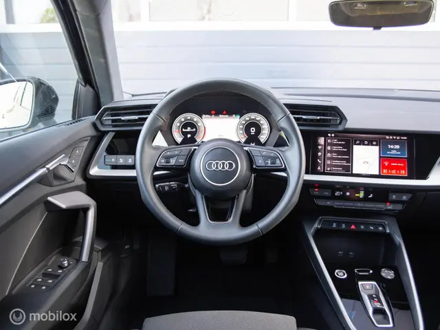 Audi A3 Sportback 35 TFSI S edition 2025 Benzine 41