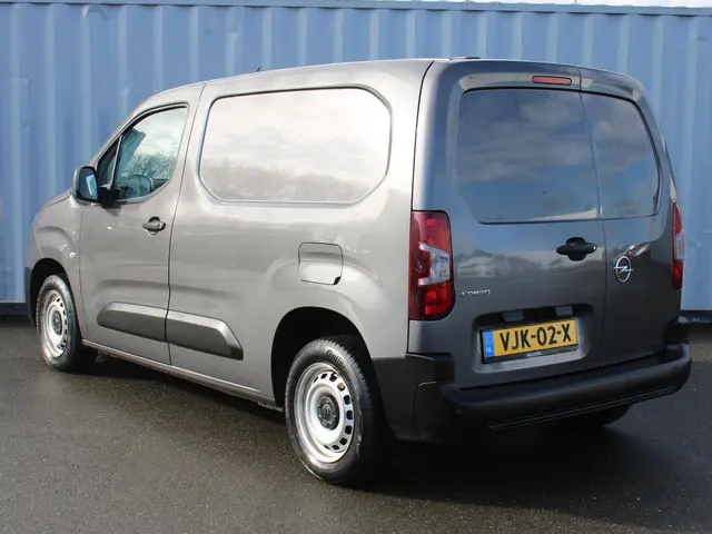 Opel Combo 1.5D L1H1 Edition 2021 Diesel 3