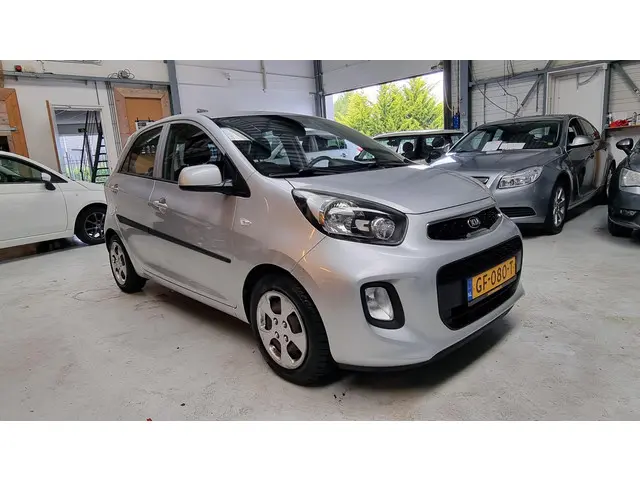 Kia Picanto 1.0 CVVT ComfortLine 2015 Benzine 3