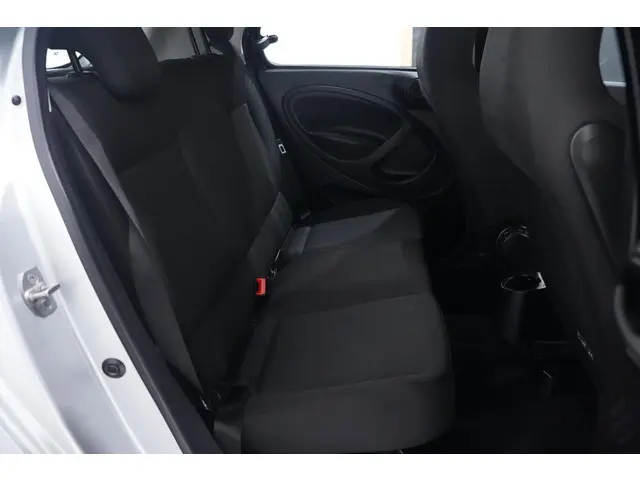 Smart Forfour 1.0 Pure 2016 Benzine 33