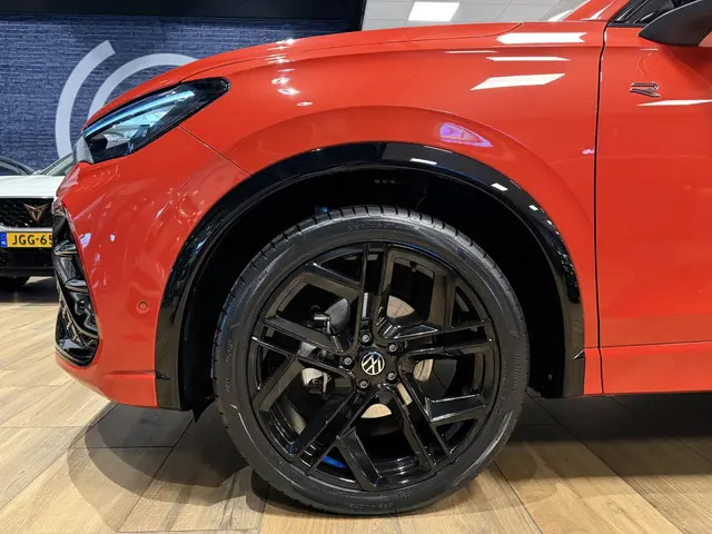 Volkswagen Tiguan 1.5 eTSI R-Line Edition 2024 Benzine 9