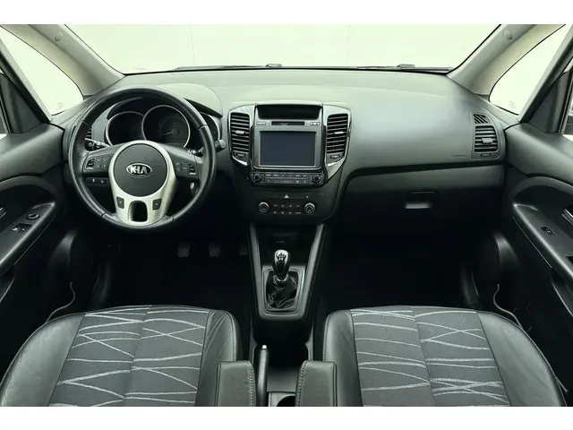 Kia Venga 1.4 CVVT DynamicPLusLine 2015 Benzine 29