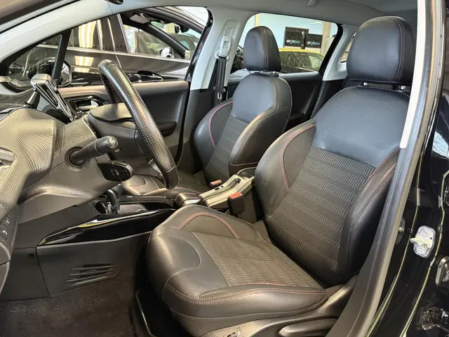 Peugeot 2008 1.2 PureTech GT-line 2018 Benzine 6