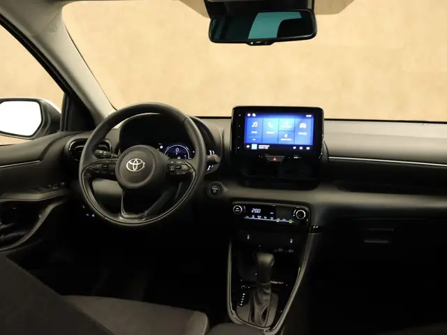 Toyota Yaris 1.5 Hybrid 115 Dynamic 2025 Hybride Benzine 4