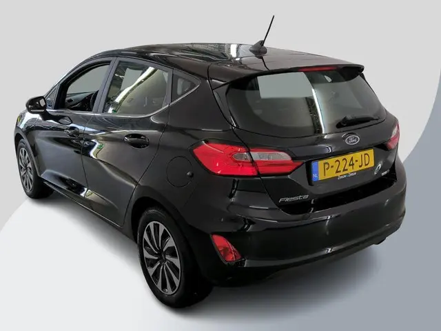 Ford Fiesta 1.0 EcoBoost Hybrid Titanium 2022 Benzine 4