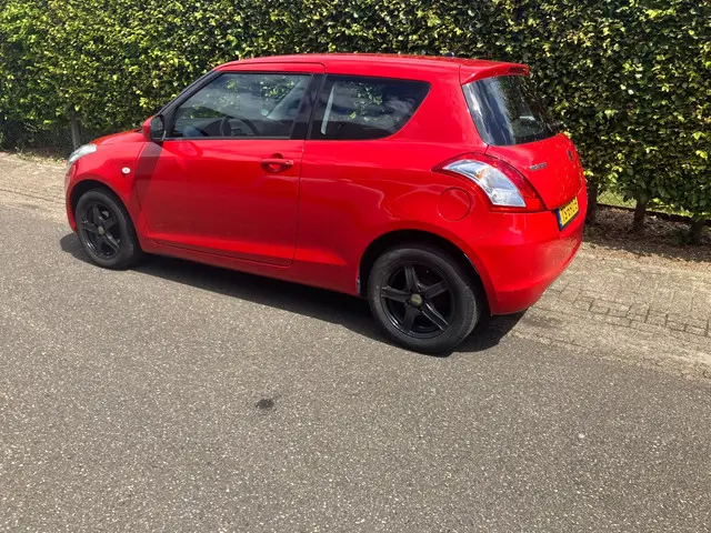 Suzuki Swift 1.2 Club 2013 Benzine 3