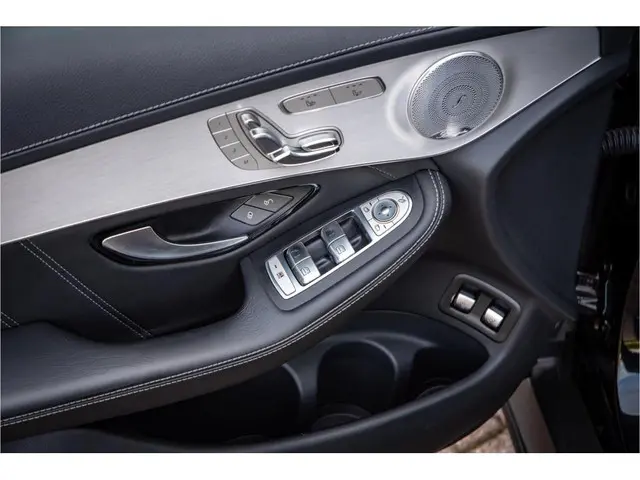 Mercedes-Benz GLC Coupé AMG 63 S 4MATIC+ 2018 Benzine 14