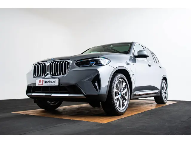 BMW X3 xDrive30e High Executive 2023 Hybride Benzine 23