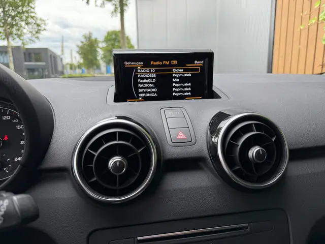 Audi A1 1.4 TFSI Sport Pro S-LINE 2015 Benzine 15