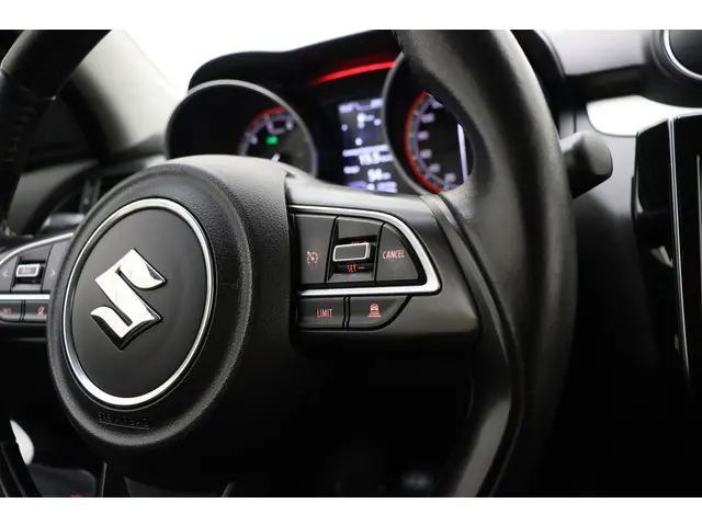 Suzuki Swift 1.0 Stijl Smart Hybrid 2019 Benzine 26