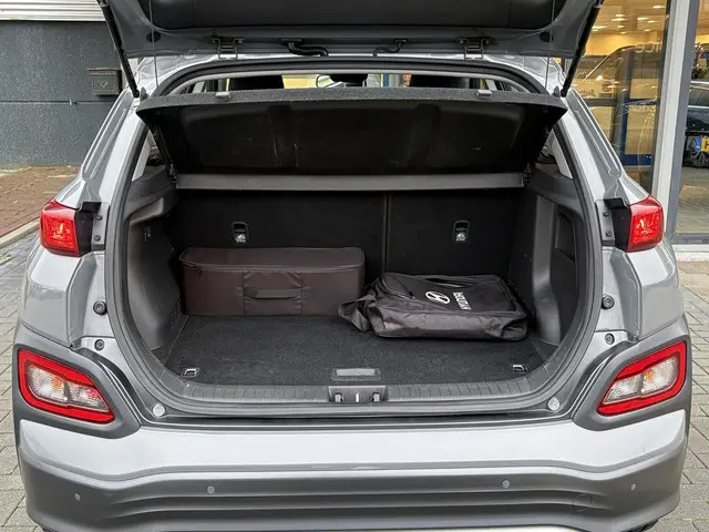 Hyundai Kona EV Comfort 39 kWh 2020 Elektrisch 8