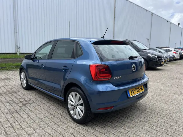 Volkswagen Polo 1.0 Comfortline Edition 2016 Benzine 60