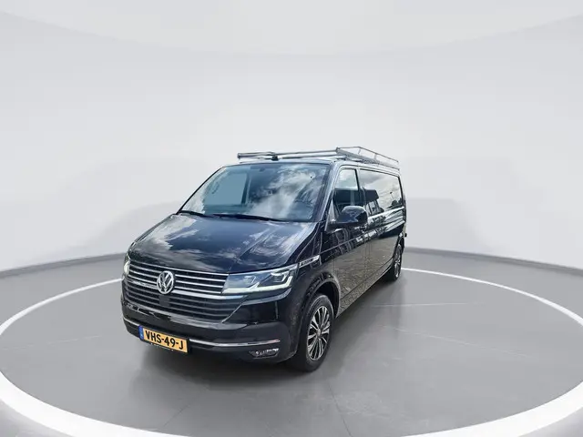 Volkswagen Transporter 2.0 TDI L2H1 28 2021 Diesel 4