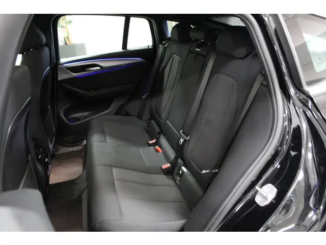 BMW X4 xDrive20i Executive Edition 2020 Benzine 11