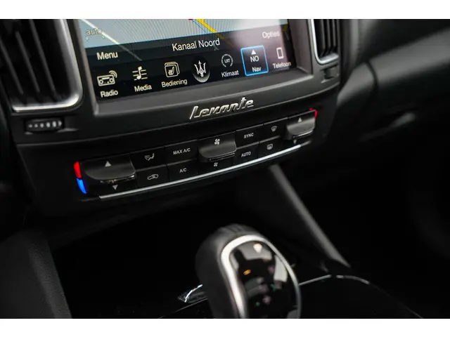 Maserati Levante 3.0 V6 S AWD SQ4 2017 Benzine 16