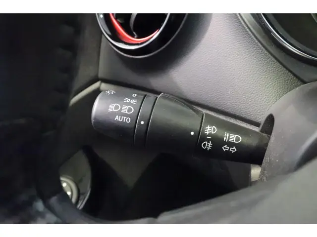 Renault Captur 1.2 TCe Xmod 2016 Benzine 31