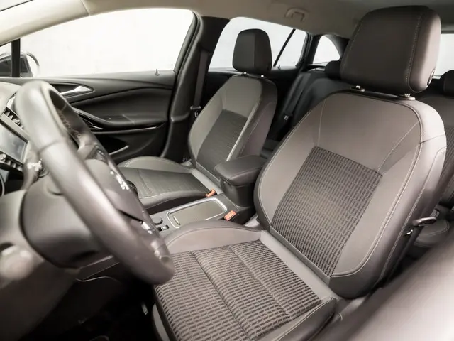 Opel Astra Sports Tourer 1.2 Sport 2022 Benzine 13