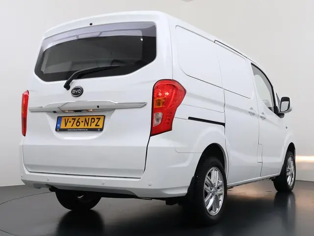 BYD ETP3 Standard 45 kWh 2023 Elektrisch 7