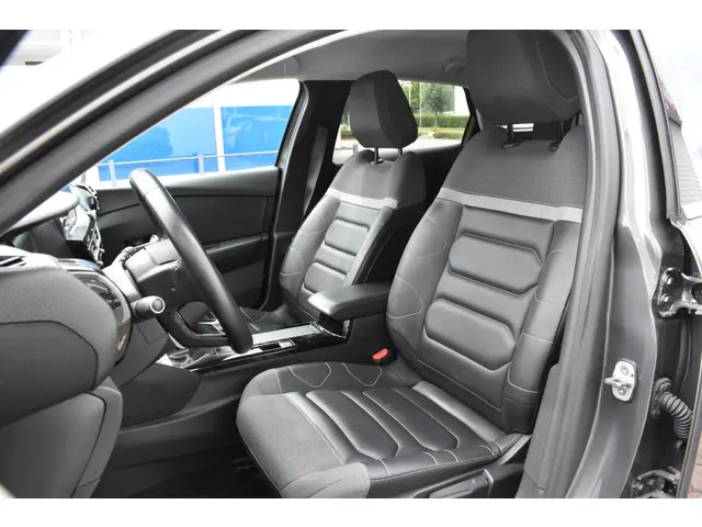 Citroën C4 Puretech 130 Shine 2022 Benzine 2