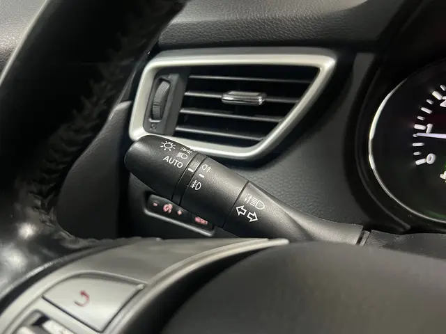 Nissan QASHQAI 1.2 Acenta 2014 Benzine 19