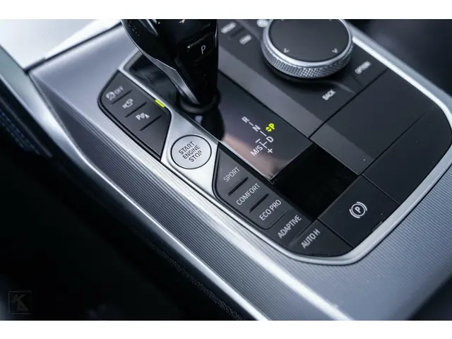 BMW 4 Serie Coupé 420d High Executive 2022 Diesel 47