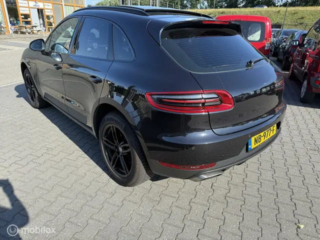Porsche Macan 2.0 2017 Benzine 4