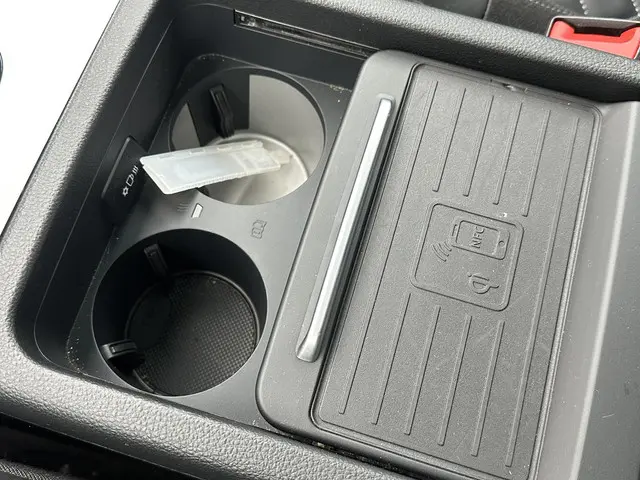 Audi Q5 55 TFSI e S LINE QUATTRO 2021 Hybride Benzine 37