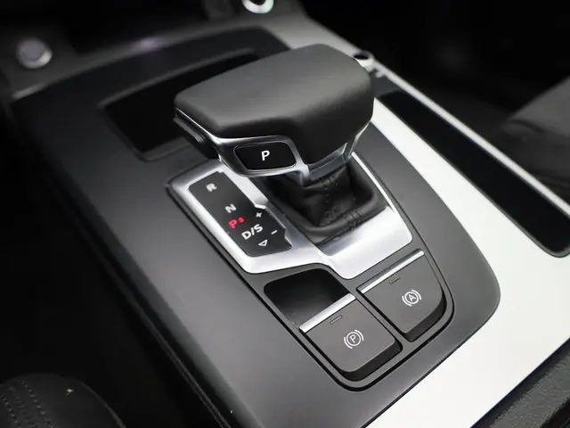 Audi Q5 50 TFSIe 220kW/299PK 2024 Hybride Benzine 17