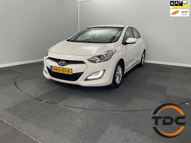 Hyundai i30 1.4 AIRCO PDC LMV 2014 Benzine