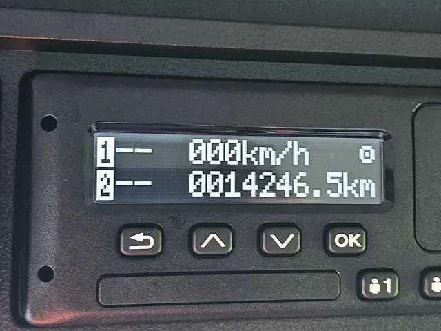 MAN TGL 12.220 2024 Diesel 9