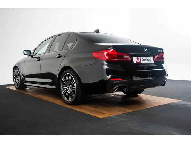BMW 5 Serie 530d High Executive 2020 Diesel 25