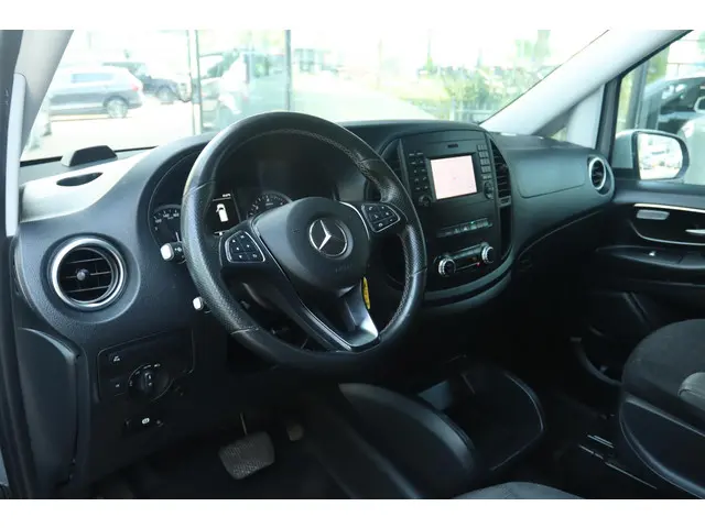 Mercedes-Benz Vito 119 CDI LANG AUT. 190 PK 2019 Diesel 23