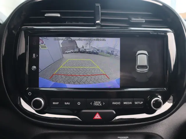 Kia e-Soul ExecutiveLine 64 kWh 2020 Elektrisch 8