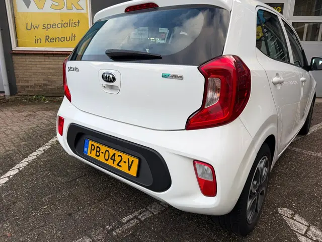 Kia Picanto 1.0 CVVT First Edition 2017 Benzine 8