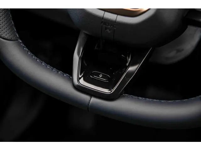 Lynk & Co 08 Plug-in Hybrid More 2025 Hybride Benzine 16